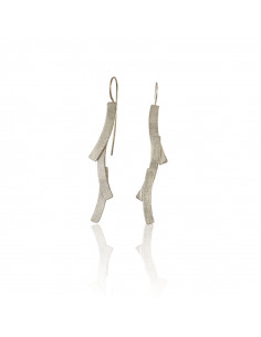 Pendientes largos originales en plata de la Colección Cintes