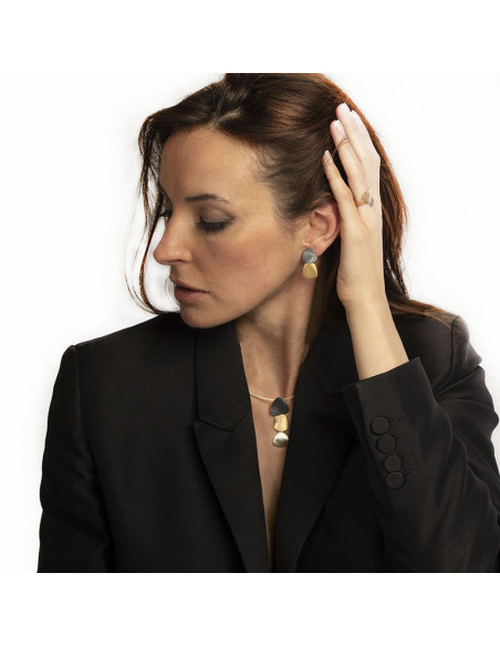 Colgante de Plata negra y baño de Oro de la Colección Pedra