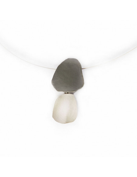 Colgante de Plata y Plata negra de la Colección Pedra