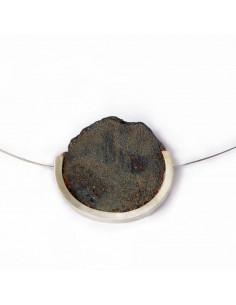 Colgante pequeño de la Colección Stone de plata oxidada