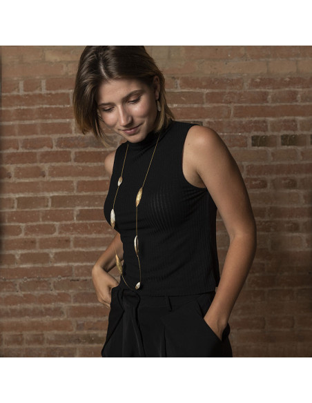 Collar en plata con trazos en Oro de la Colección Nuts