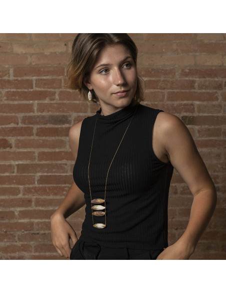 Collar en plata con trazos en Oro de la Colección Nuts