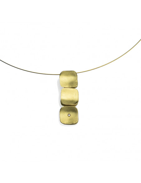 Colgante mediano tres piezas cuadradas vertical Plata baño Oro y Diamante