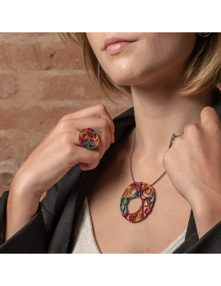 Anillo de la colección Alexandra en plata pintada