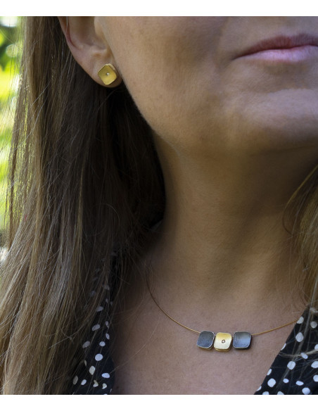 Colgante pequeño tres piezas cuadrado Plata y Plata baño Oro y Diamante