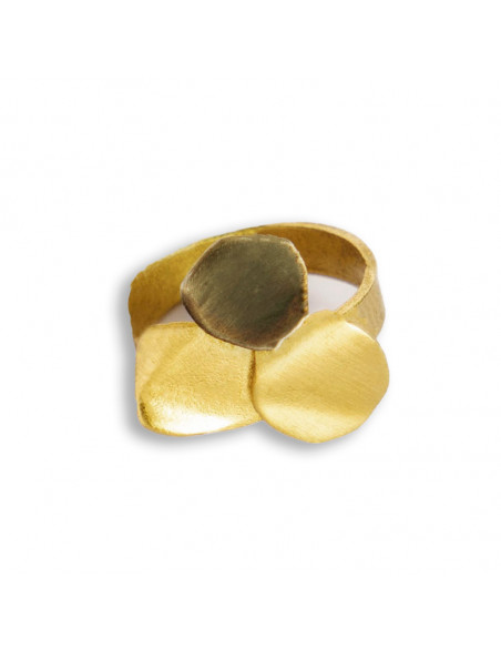 Anillo de plata y baño de oro de la Colección Pedra